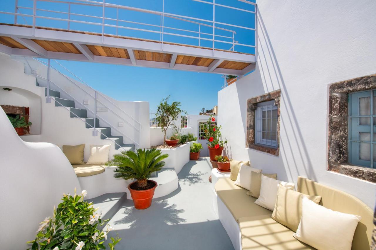 Petit Village Fira  Dış mekan fotoğraf